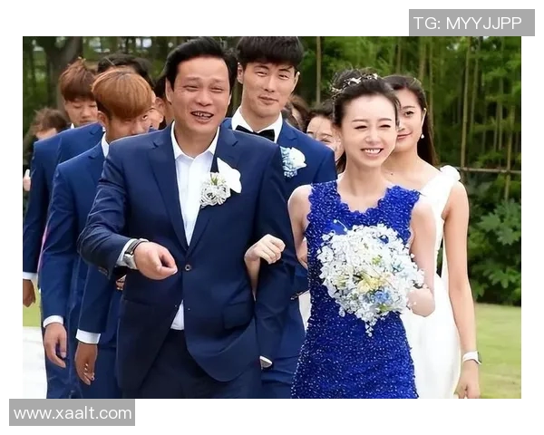 足球明星的多重婚姻生活揭秘与家庭背后的故事
